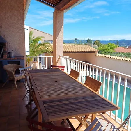 Cote Provence - Cote Piscine * Villeneuve (Alpes-de-Haute-Provence)